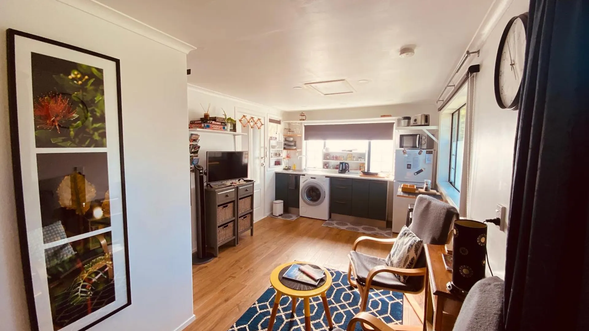 רוטורואה Adorable Self Contained One Bedroom Studio ניו זילנד